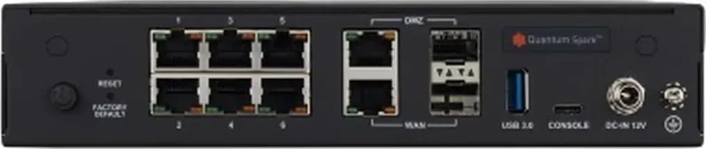Check Point CPAP-SG2530W-SNBT mặt sau: 6 cổng LAN 1GbE RJ45, cổng WAN và DMZ combo 1GbE RJ45/SFP, USB 3.0, USB-C Console, DC-IN 12V