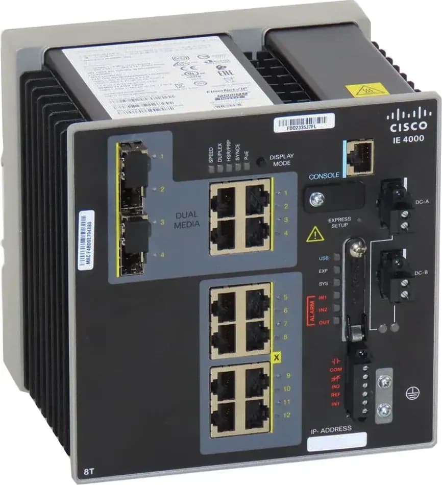 Cisco IE-4000-8T4G-E góc nghiêng thấy sườn tản nhiệt (ảnh chụp thật)