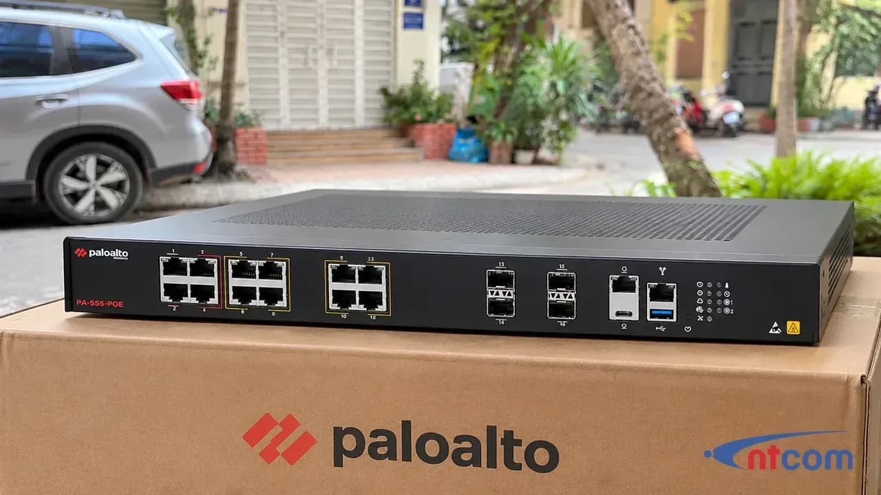Palo Alto Networks PA-555-POE tại văn phòng NTCOM (ảnh minh hoạ)