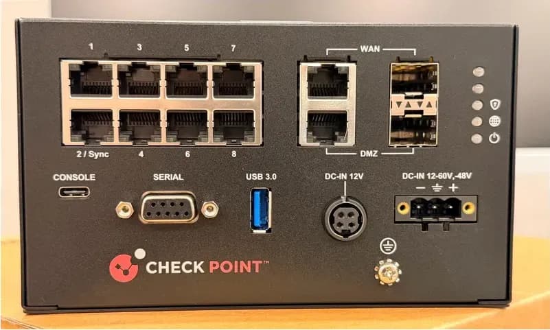 Check Point CPAP-SG1575R-SNBT-DC tường lửa công nghiệp Rugged 1575R