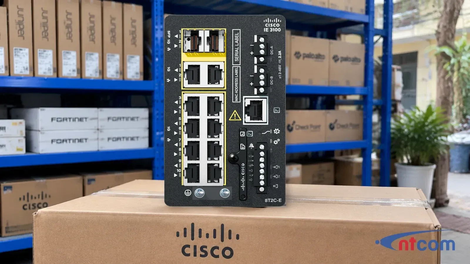 Cisco IE-3100-8T2C-E tại văn phòng NTCOM (ảnh minh hoạ)