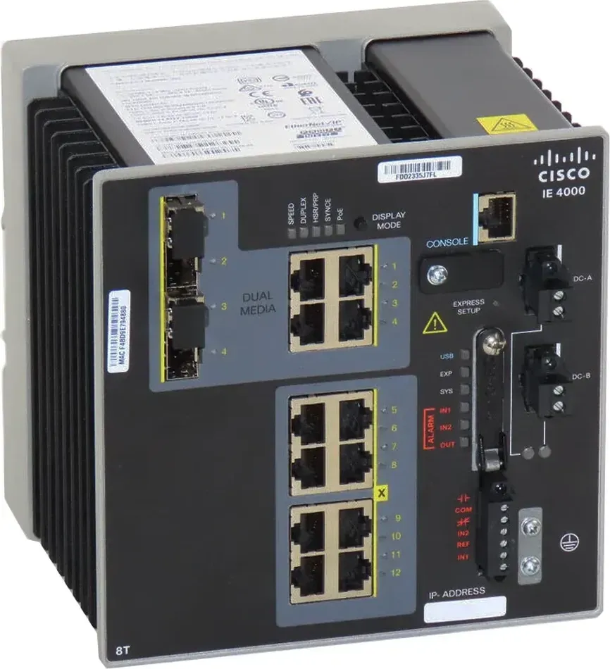 Cisco IE-4000-8T4G-E góc nghiêng thấy sườn tản nhiệt (ảnh chụp thật)