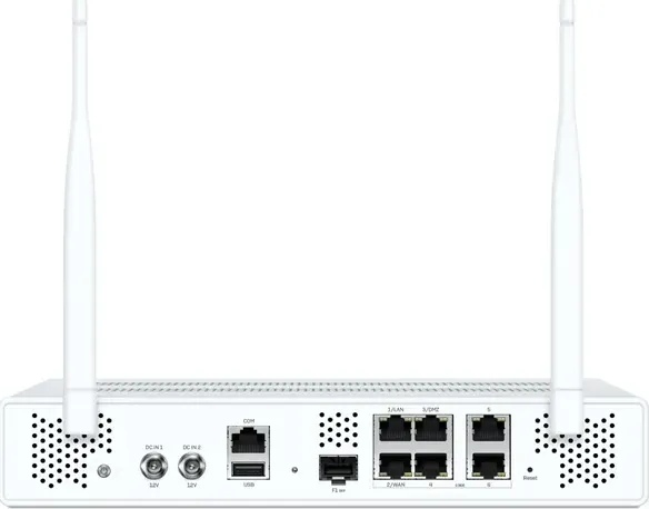 Sophos XGS 108w mặt sau: 6 cổng 2.5GE, 1 SFP, COM, USB 3.0, 2 giắc DC, 2 ăng-ten Wi-Fi (hình chính hãng)